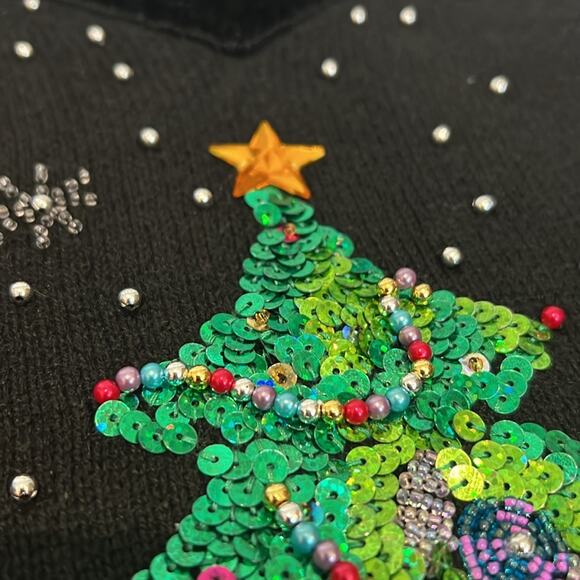 The Quacker Factory Sweater Woman’s‎ M Med Christmas Sequined Velour V-neck Cozy - Picture 3 of 16